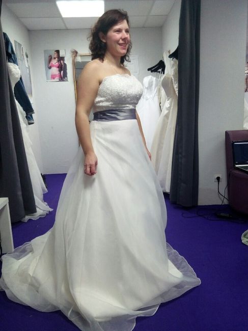 Essayage robe : vous en pensez quoi ? - 1