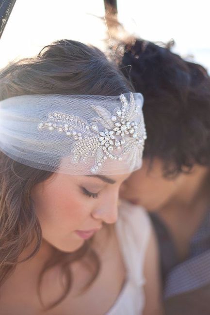 Les plus beaux bijoux de tête pour un mariage bohème ! 6