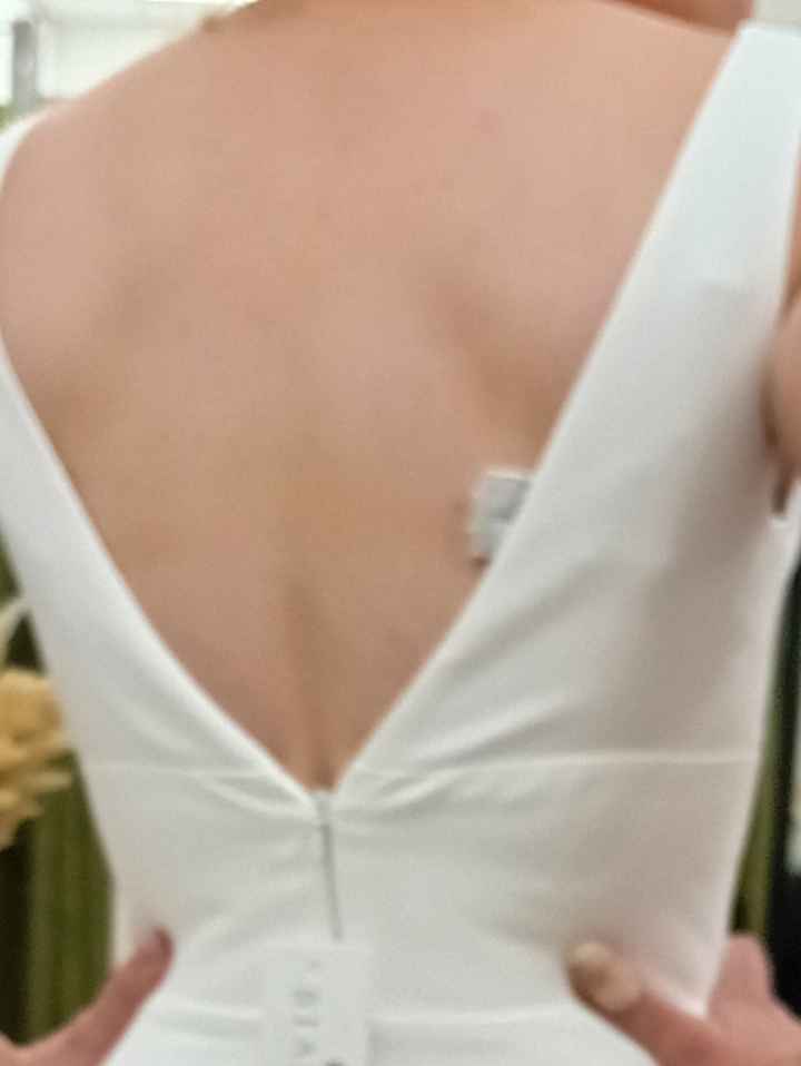 Soutien gorge robe dos nu - 1