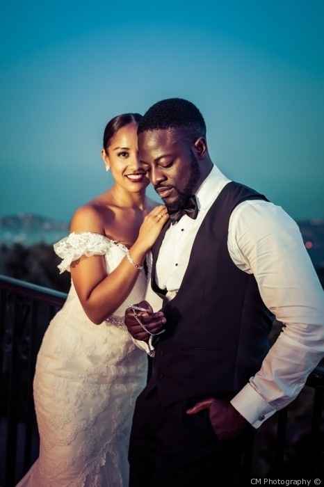 5 L'élégance sobre de Yomi et Soraya