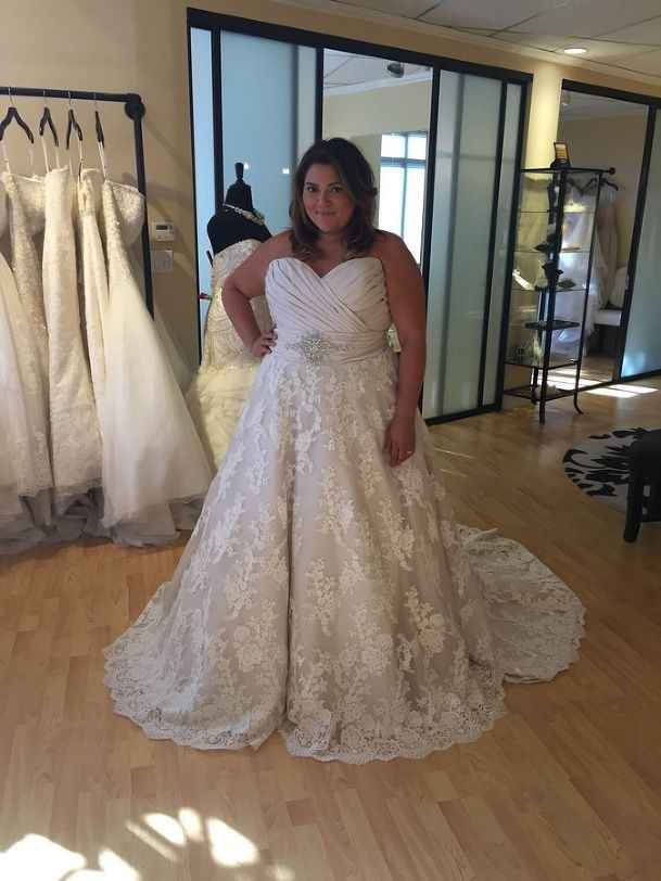 1 robe de mariée