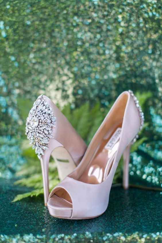 1 chaussures mariage Rose