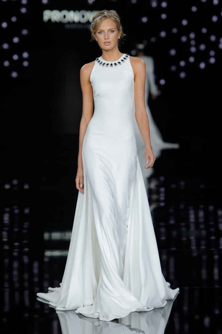 2 Pronovias