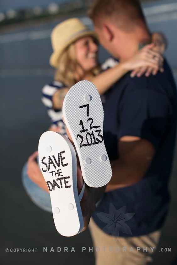 8. Save the date à la plage