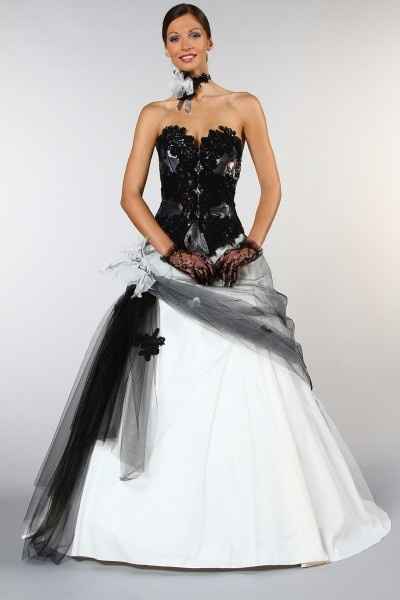 9. Robe de mariée 