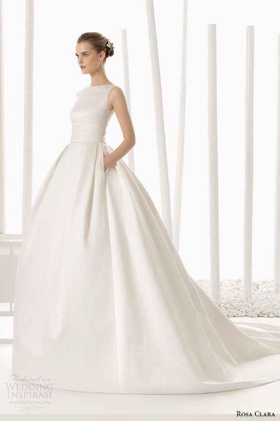 6 Robe de mariée avec des poches