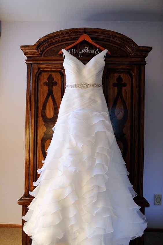 1 Pronovias