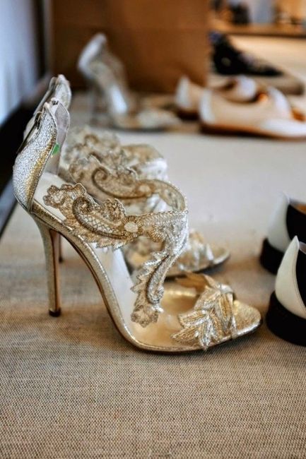 14 Chaussures