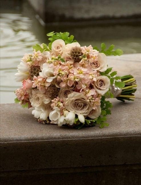 2 Bouquet