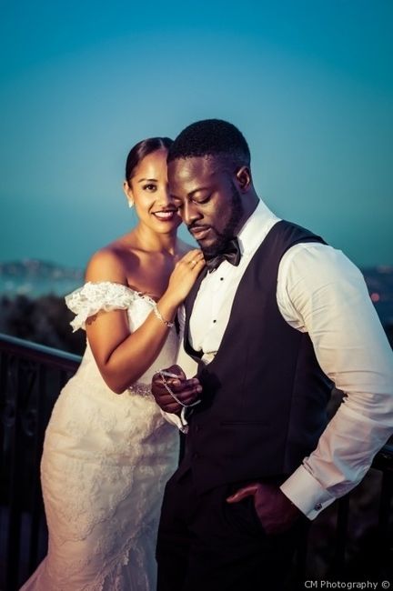 5 L'élégance sobre de Yomi et Soraya