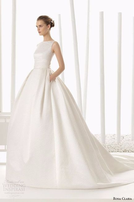 6 Robe de mariée avec des poches