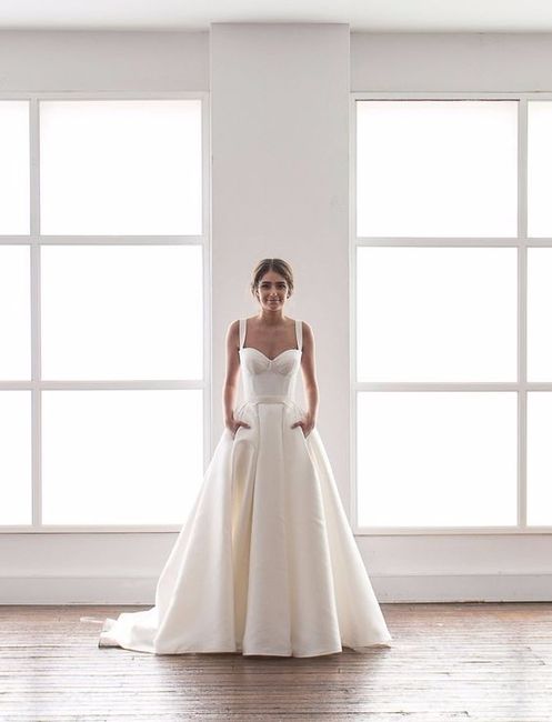 7 Robe de mariée avec des poches