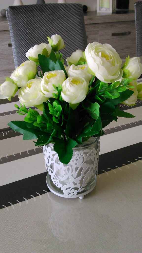 ça sera des fleurs artificielles pour la réception - 4