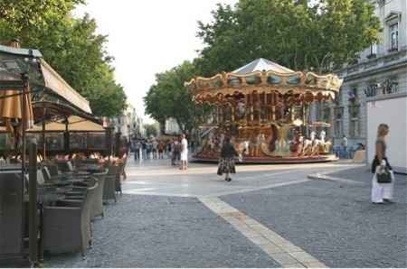 Place de l'Horloge à Avignon