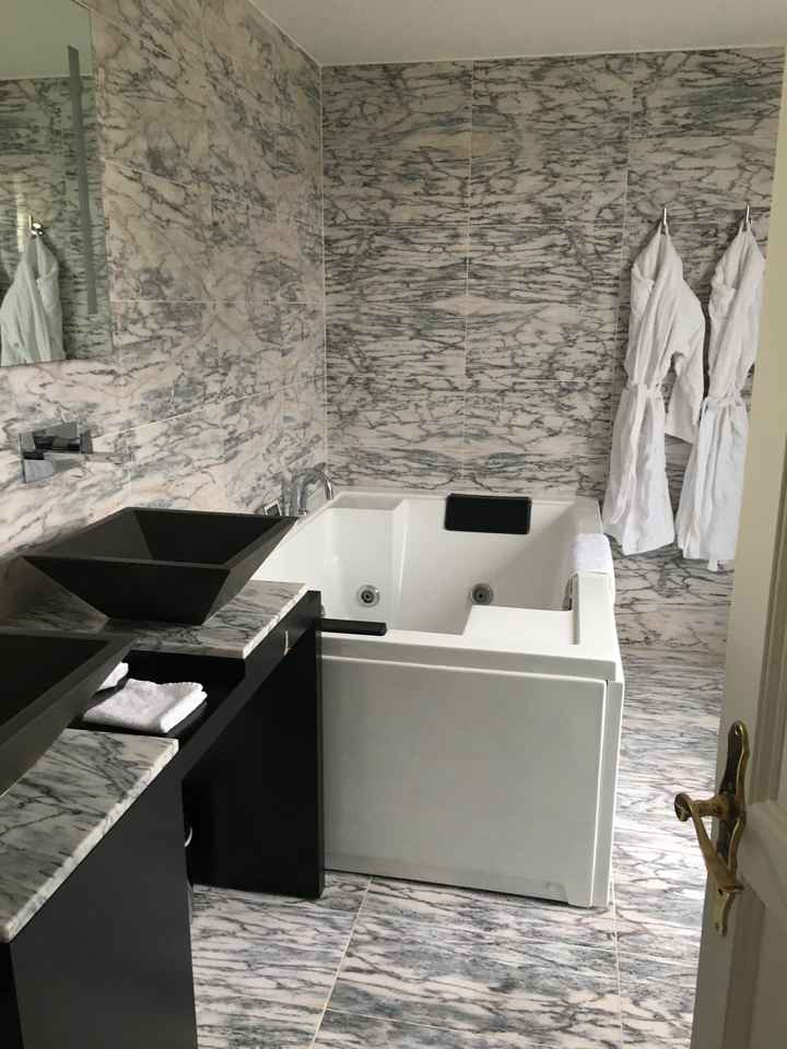 Hotel jacuzzi nuit de noce - 1