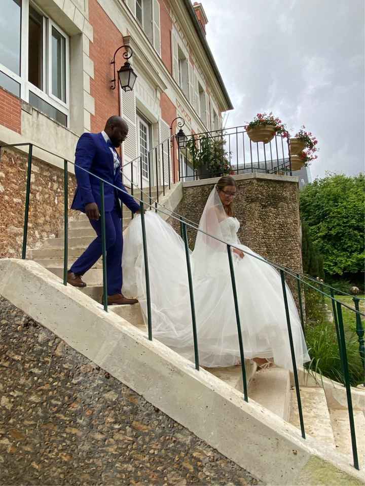 Trop heureuse d'être enfin mariée ! - 1