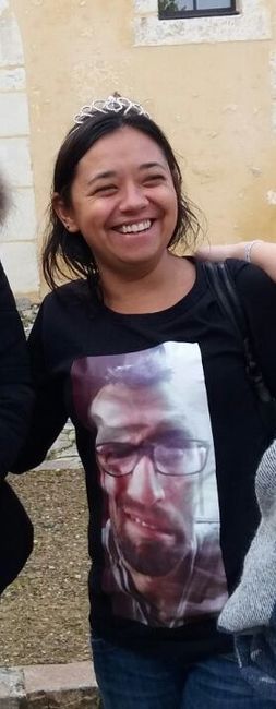 t shirt et couronne