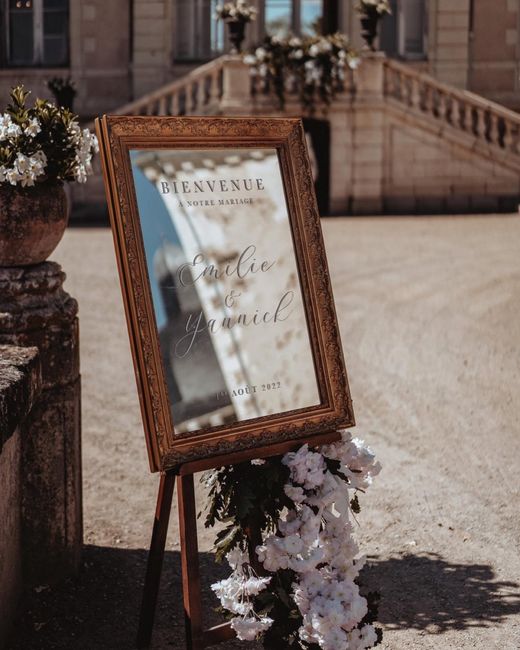 Le panneau de bienvenue : avec ou sans fleurs ? 🌸 3