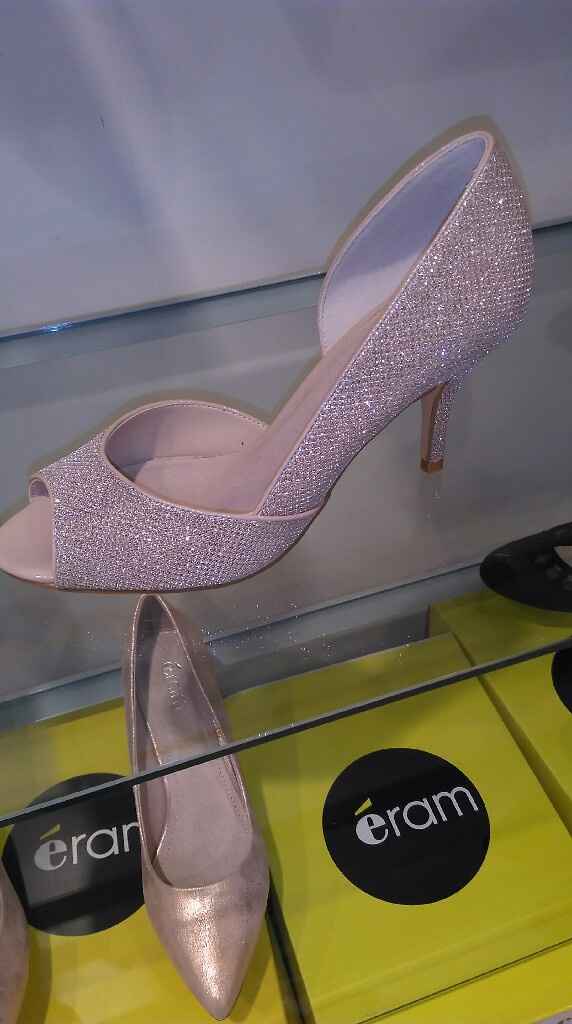 Chaussure de mariage hésitation - 2