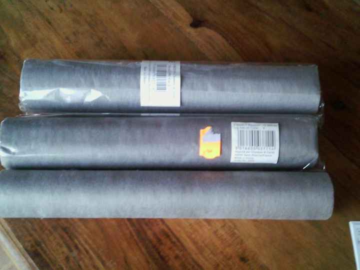 chemin de table  gris