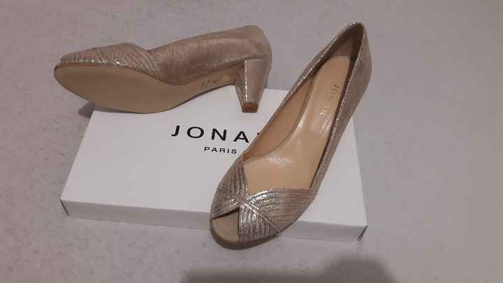 Chaussures - 1