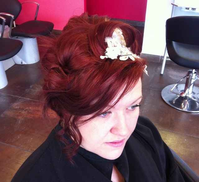 Quelle coiffure vintage avec ma robe pas du tout vintage ?! - 2