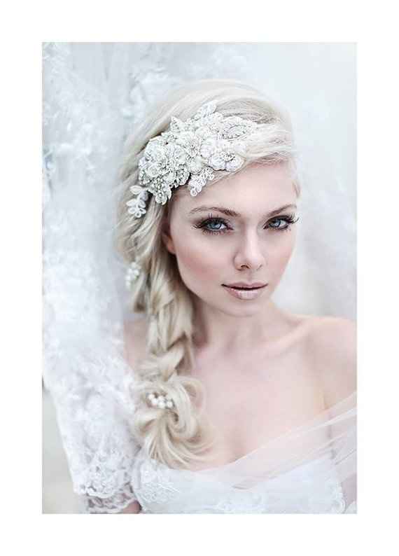 Quelle coiffure vintage avec ma robe pas du tout vintage ?! - 1