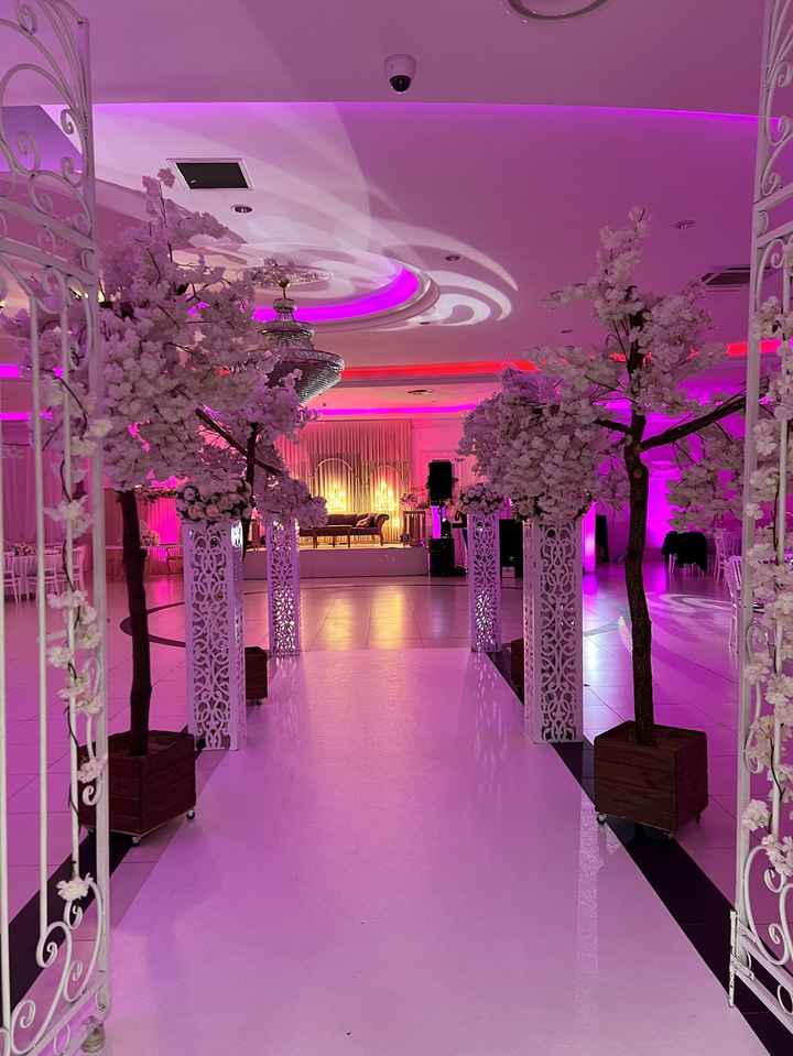 Entrée des mariés By INSPIR'ASSION DÉCO 
