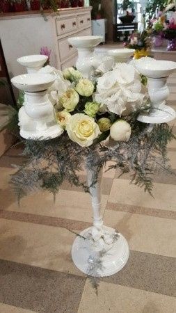 chandeliers fleuris - table invités
