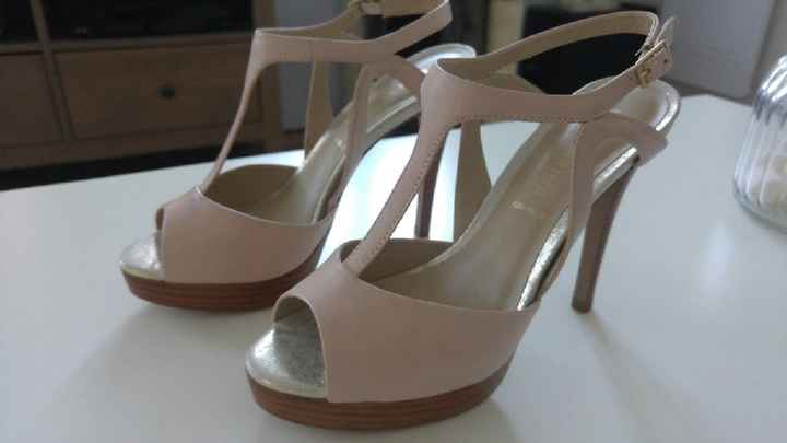  montrez moi vos chaussures ! - 1