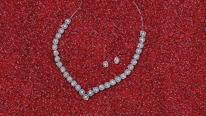 Collier et boucles d'oreilles Angelic