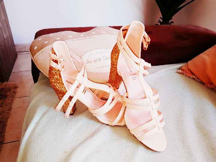 Chaussure reçue  trop heureuse - 1