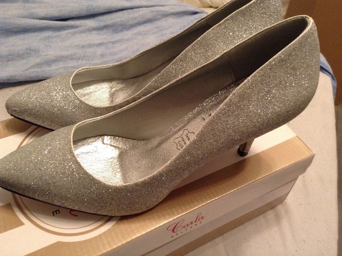 Mes chaussures...à paillettes bien sur !