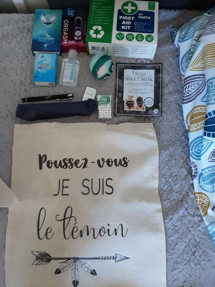 Pochette spéciale pour les témoins 