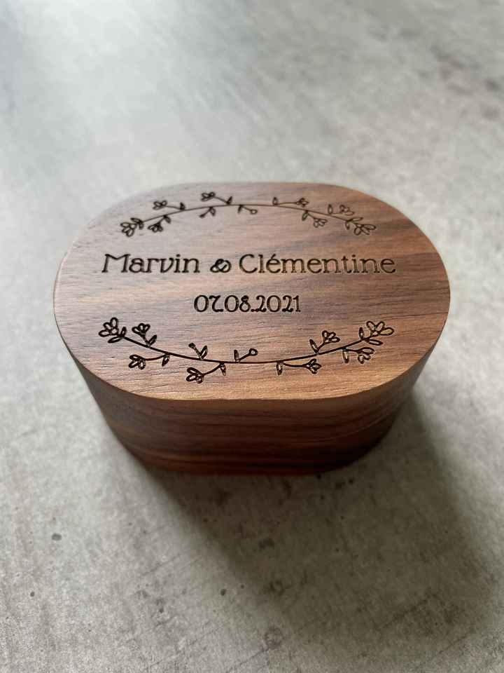 Vos prénoms et date sur votre porte alliance ? - 1