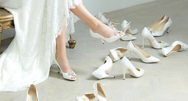 Chaussures ... En réflexion 