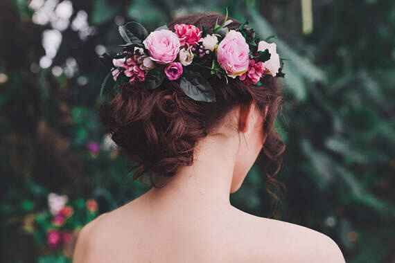 Différence demie couronne de fleurs et couronne de fleurs - 1