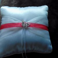 Coussin entièrement fait main