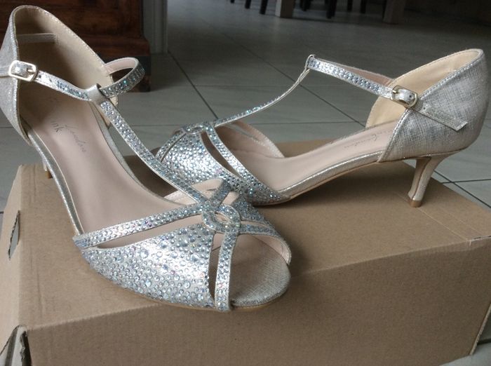 Je n'arrive pas à trouver de chaussures ! - 1