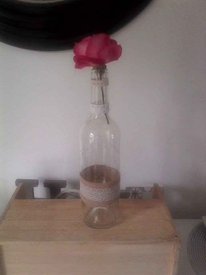 DIY bouteille jute dentelles 