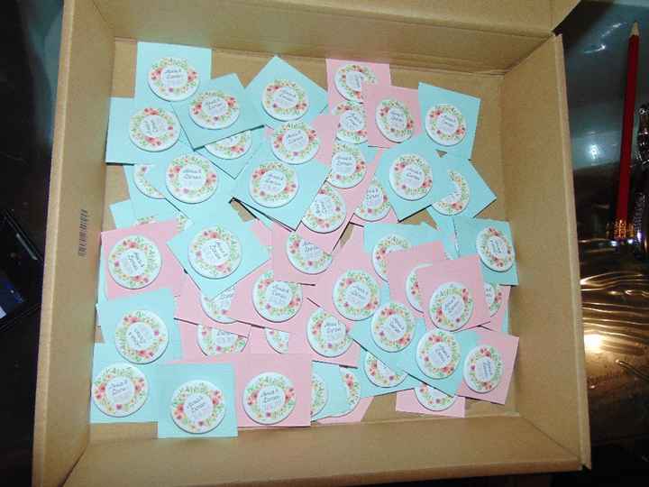 Badges 1