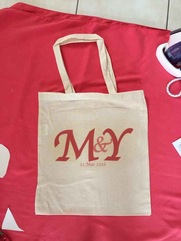 Premier totebag diy fait!!!! - 1