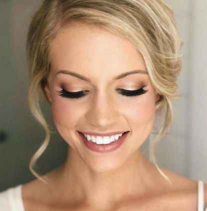 Maquillage pour blonde aux yeux bleus - 3
