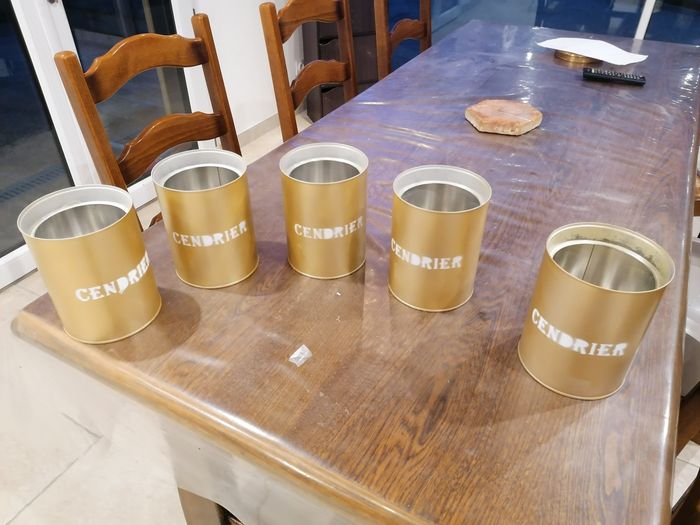 Choix cendriers ! - 1