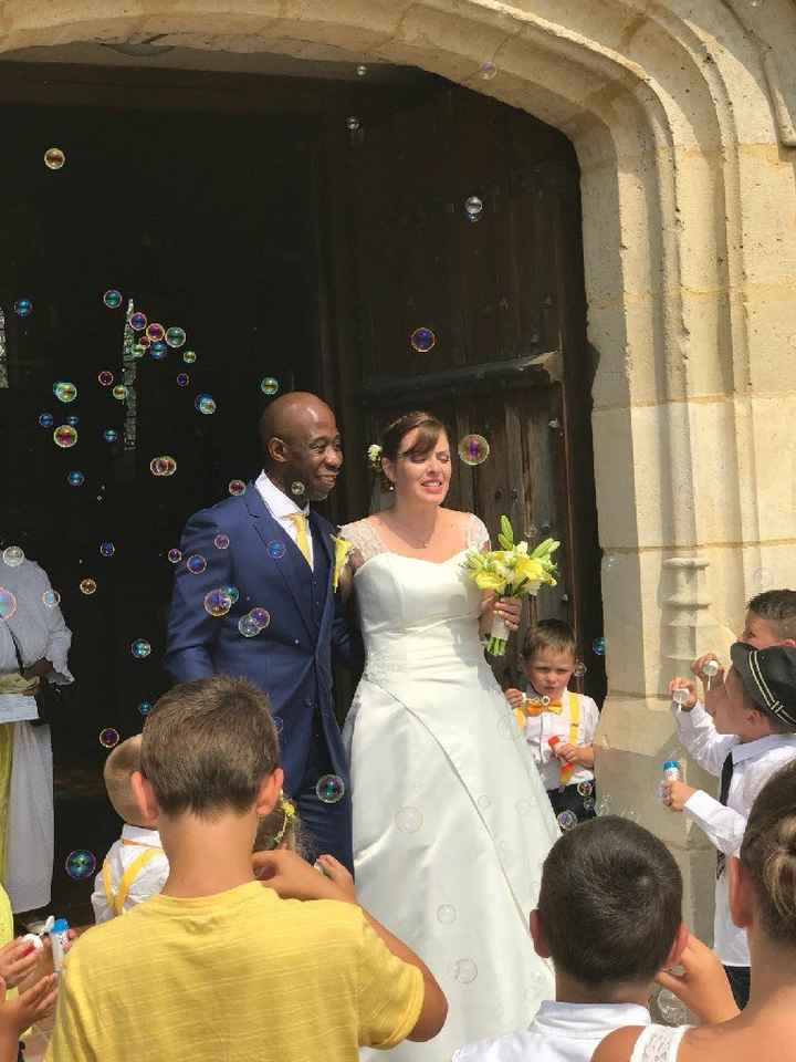 Sortie d'église - 2