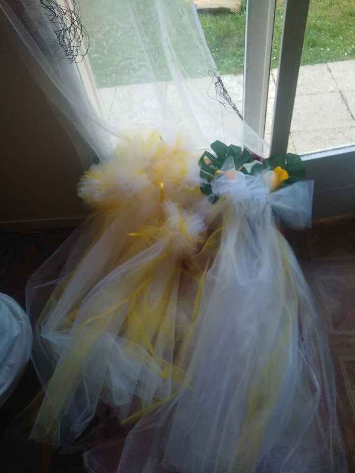 J-2 la prépa de la  déco de l église est fini. - 5