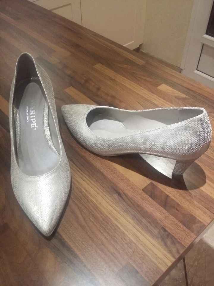 Chaussures colorées ! - 1