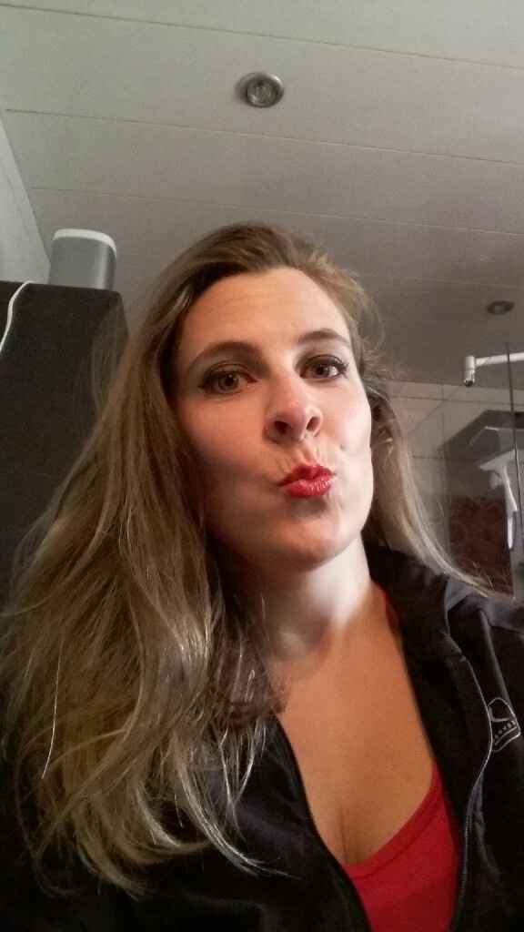 En mode miss univers lol - 2
