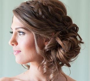 Coiffure cheveux court / carré 22