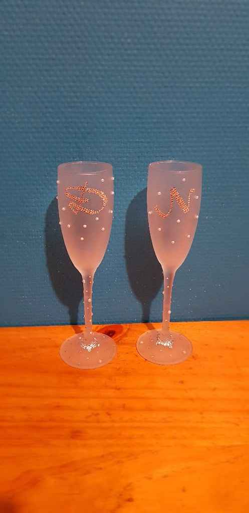 Mes fabrications " futées a champagne mariés et temoin - 11